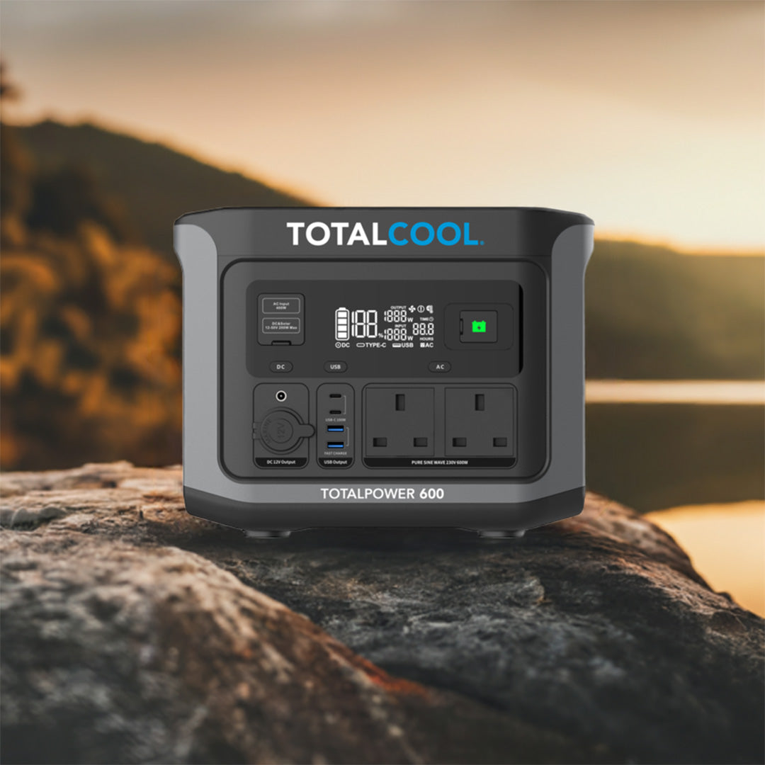 Totalpower 600 Tragbares Kraftwerk - LiFePO4 - 2 AC-Ausgänge - 4 USB-Ausgänge - LED-Anzeige - mobile Stromversorgung - schnelles Laden - wiederaufladbar mit Solarmodulen - Camping - Reisen - netzunabhängig - Outdoor
